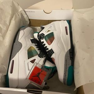 Air Jordan 4 Retro